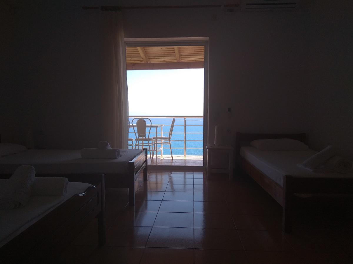 Qeparo Pano Rooms Exterior foto